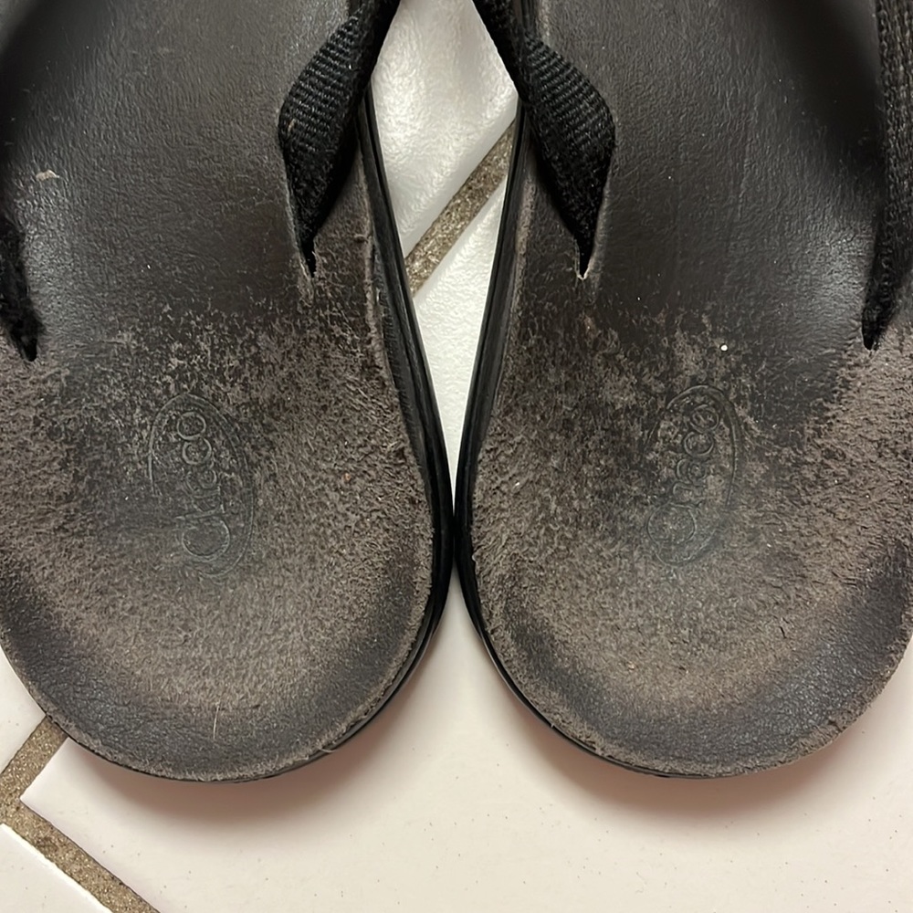 Chaco Black Flip Flop Toe Loop Sandals - image 2